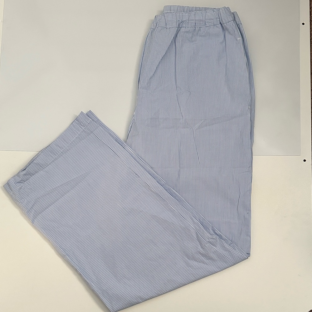 Aritzia Wilfred striped pants